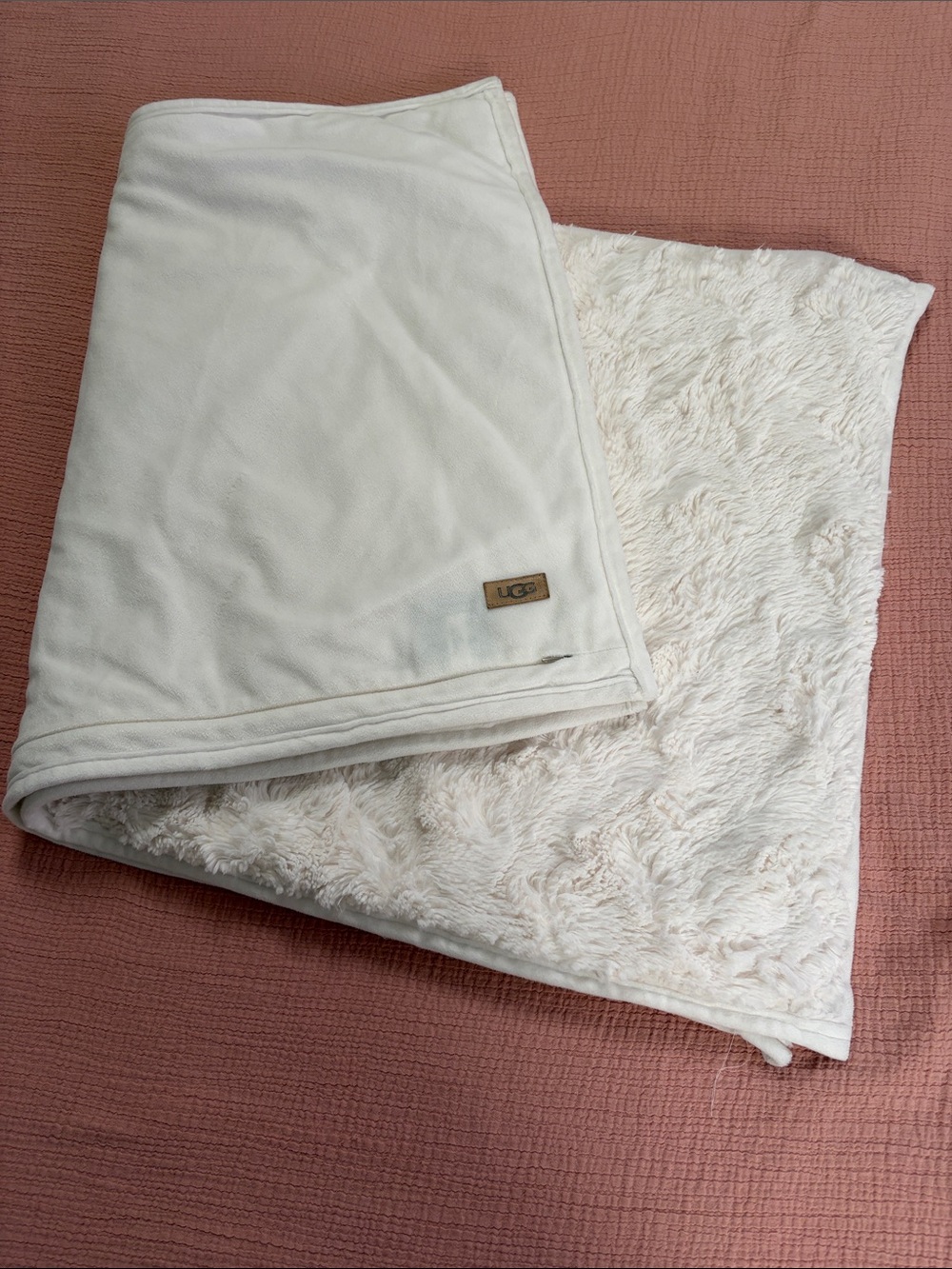 King Sized Ugg Sherpa Pillow Cases